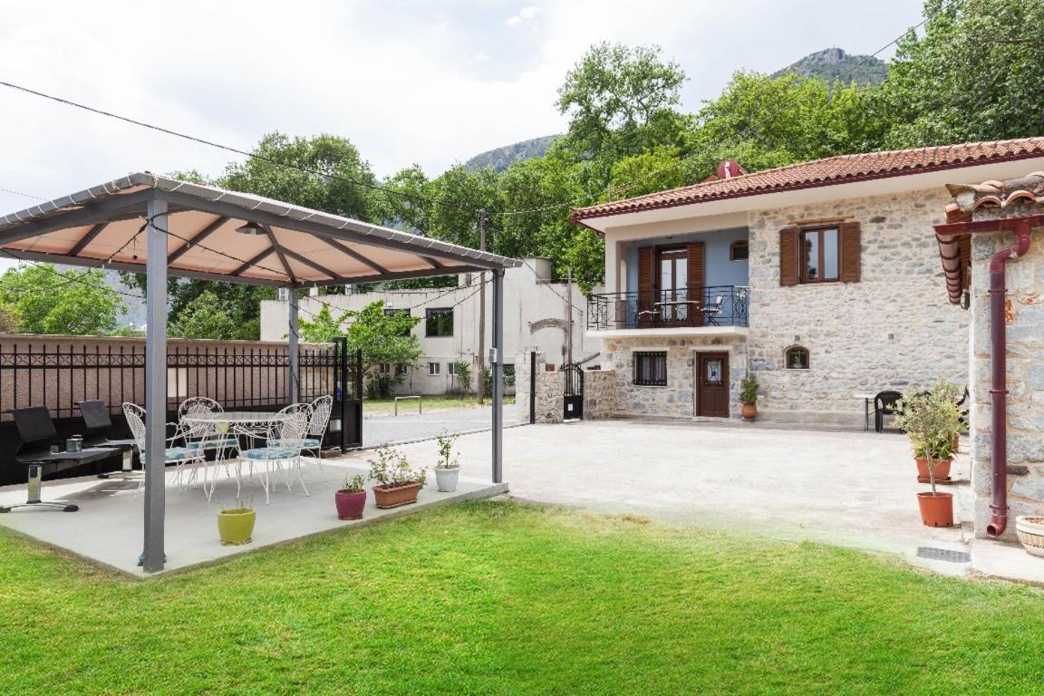 Villa Iris Містрас Екстер'єр фото